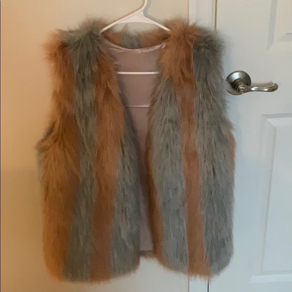 Women’s Fur Vest